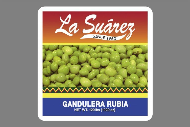 "La Suárez - Since 1960 - Gandulera Rubia - Net Wt. 120 lbs (1920 oz)." Image of light colored gandules/pigeon peas.